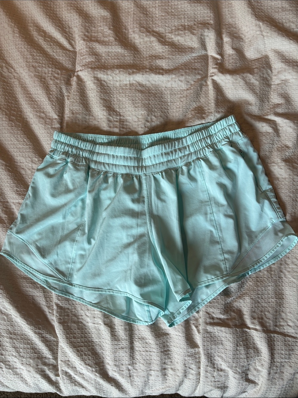 lululemon athletica Women’s Mint Athletic Shorts with Elastic Waist
